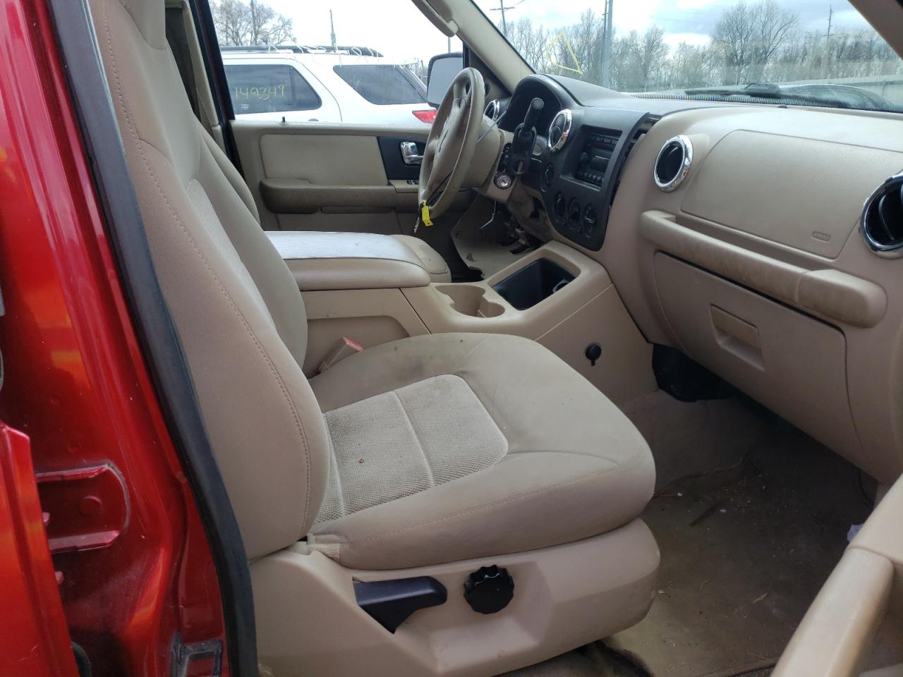 Photo 5 from auction – 2006 FORD EXPEDITION with VIN 1FMPU16526LA60215
