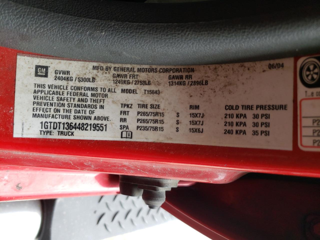 Photo 10 from auction – 2004 GMC CANYON with VIN 1GTDT136448219551