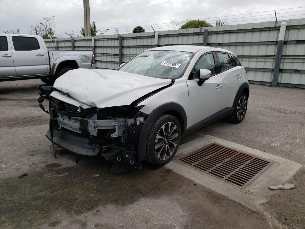 Photo 2 from auction – 2019 MAZDA CX-3 TOURI with VIN JM1DKDC77K0431272