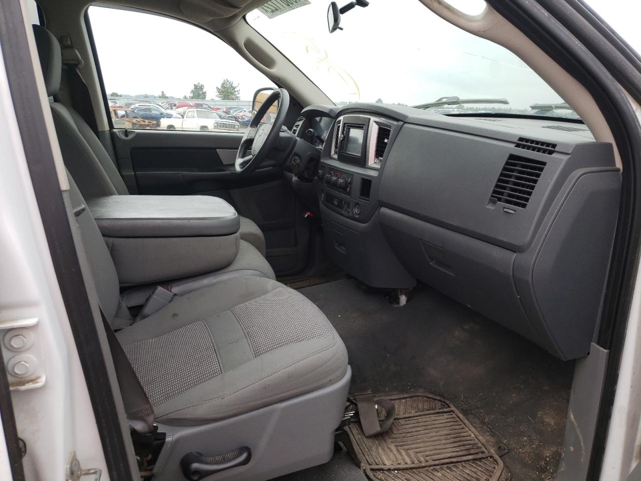 Photo 5 from auction – 2008 DODGE RAM 1500 S with VIN 1D7HU18N88S516352