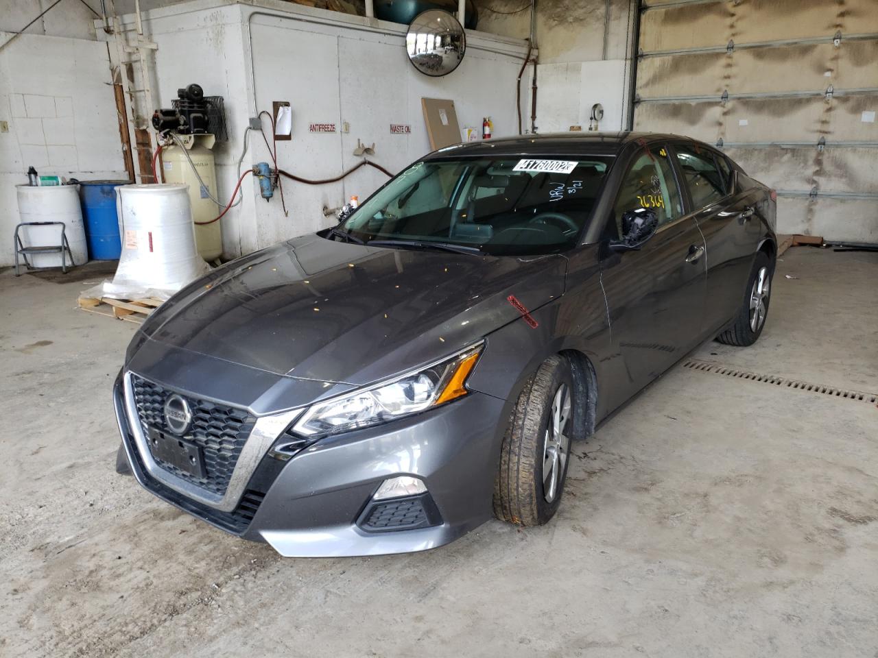 Photo 2 from auction – 2020 NISSAN ALTIMA S with VIN 1N4BL4BV2LC238974