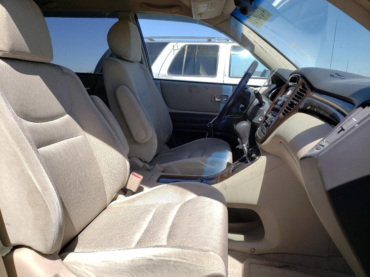 Photo 5 from auction – 2003 TOYOTA HIGHLANDER with VIN JTEGF21A630085443