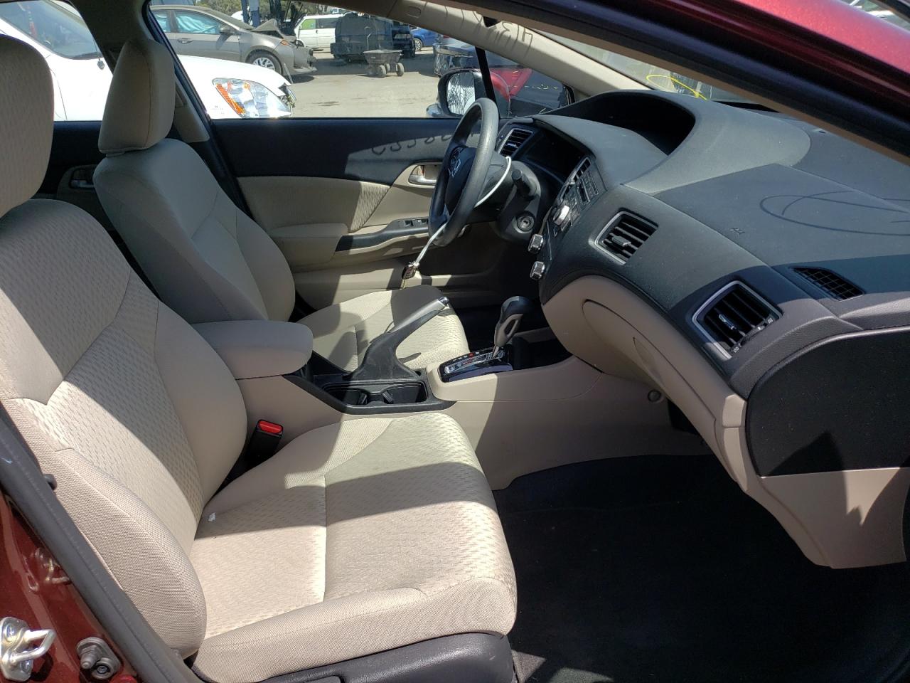 Photo 5 from auction – 2015 HONDA CIVIC LX with VIN 19XFB2F57FE205950