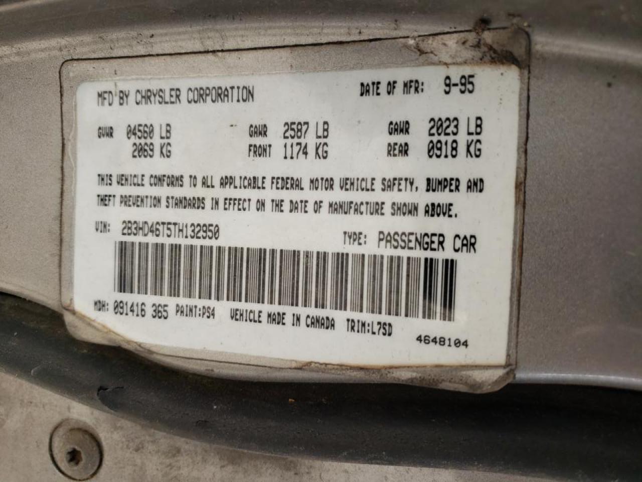 Photo 10 from auction – 1996 DODGE INTREPID with VIN 2B3HD46T5TH132950