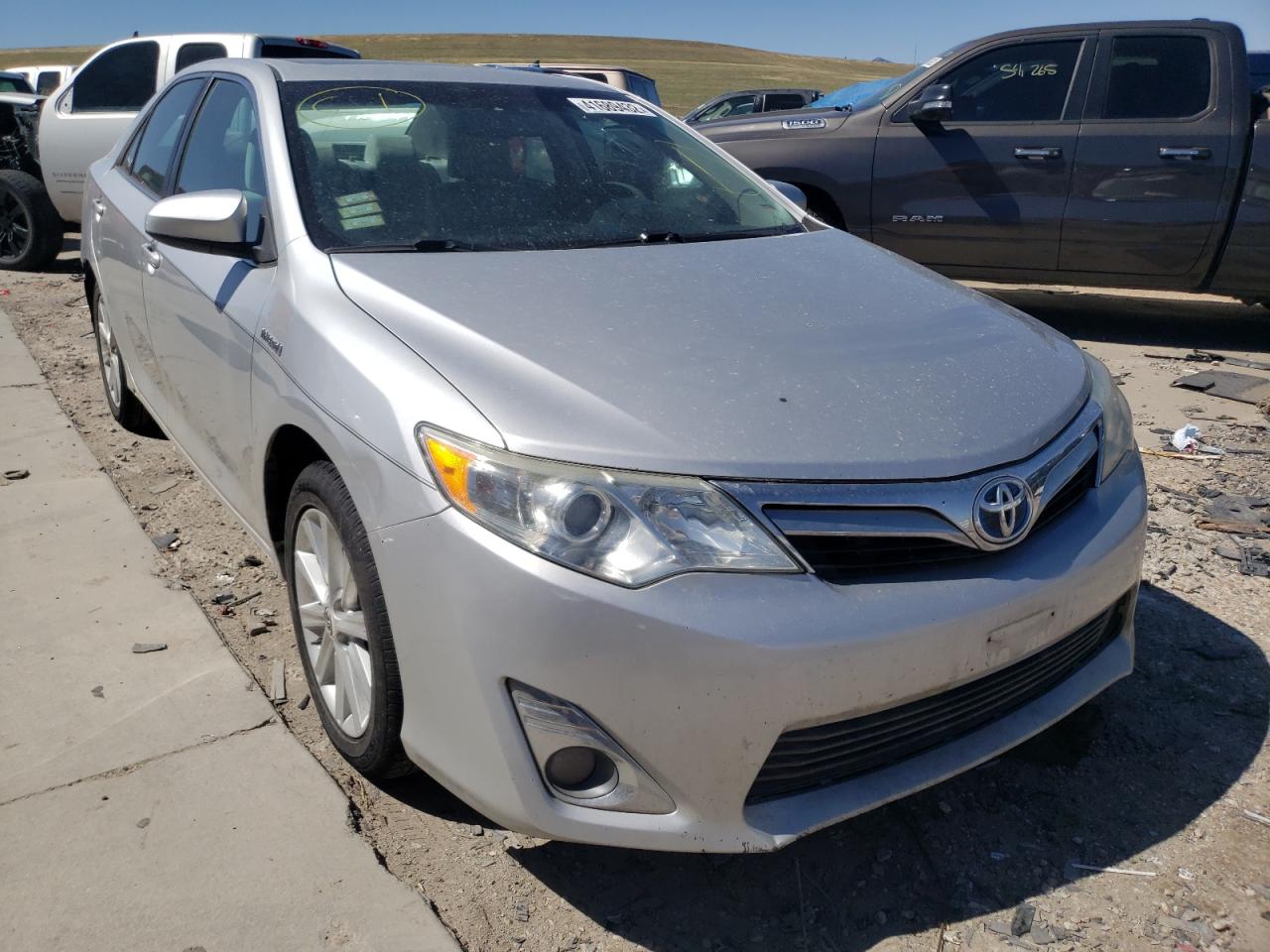 Photo 1 from auction – 2012 TOYOTA CAMRY HYBR with VIN 4T1BD1FK8CU006245