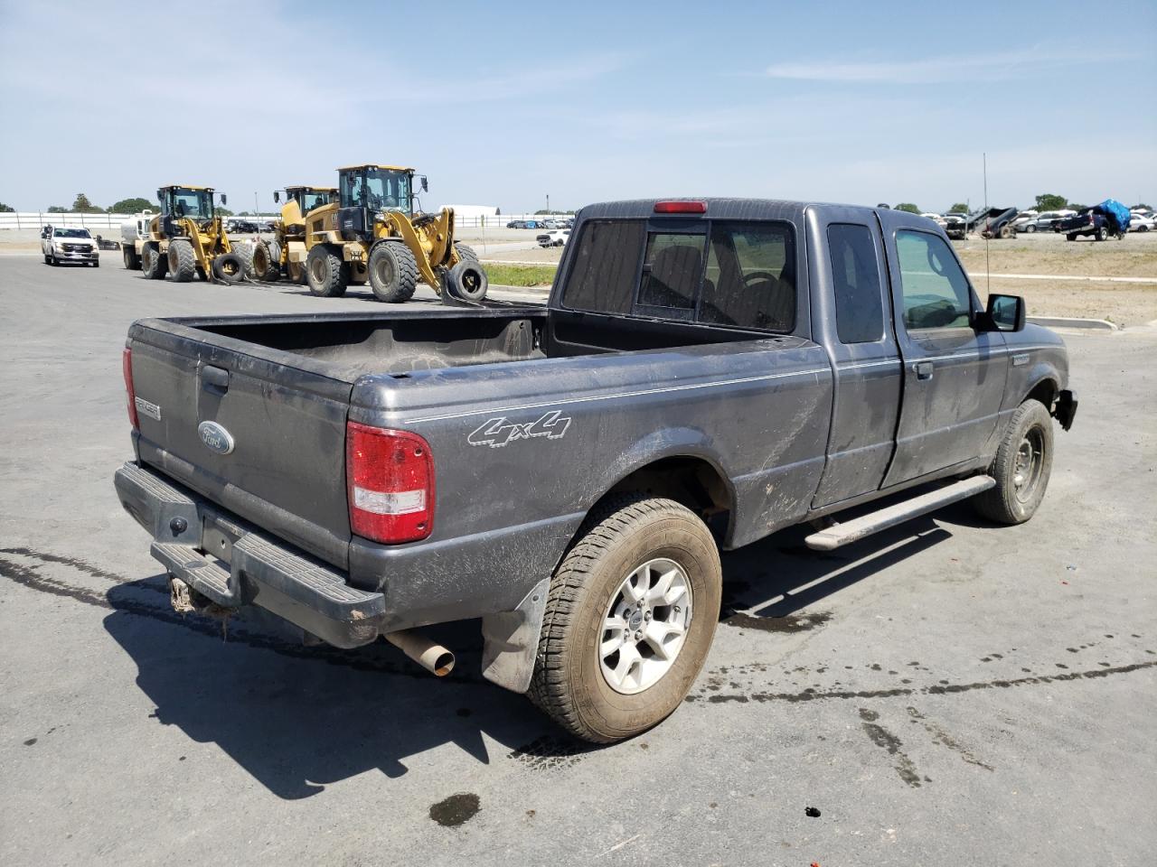 Photo 4 from auction – 2007 FORD RANGER SUP with VIN 1FTZR45E87PA69397