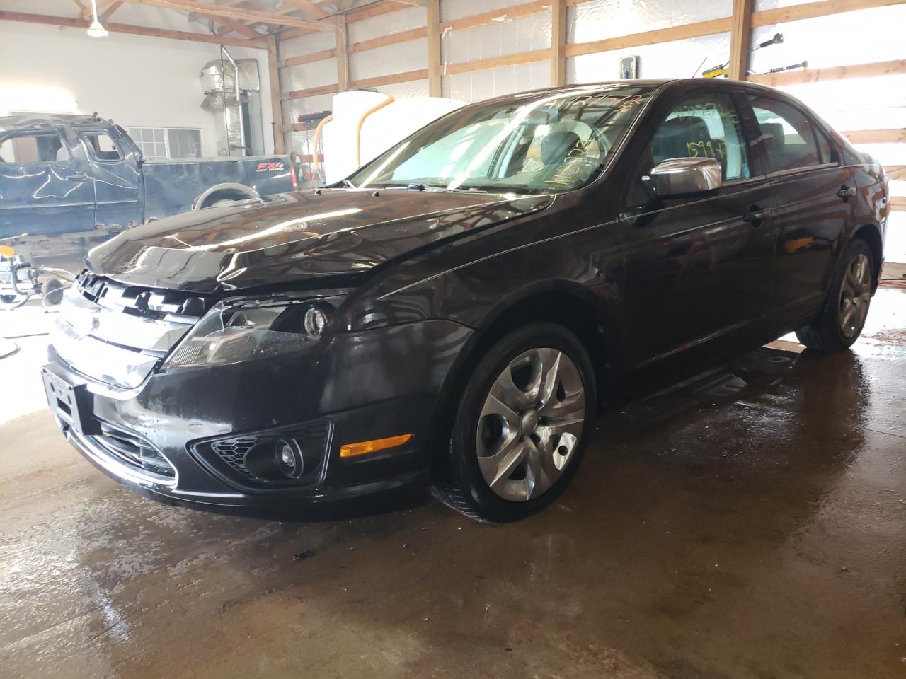 Photo 2 from auction – 2011 FORD FUSION SE with VIN 3FAHP0HG4BR115273
