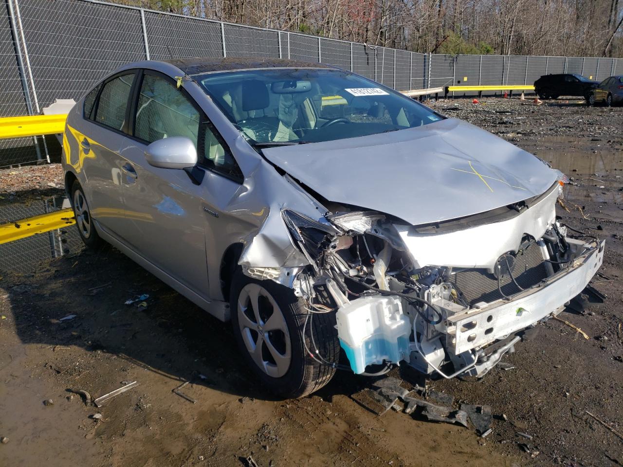 TOYOTA PRIUS 2015 with VIN JTDKN3DU5F1894072 - Photo from auction