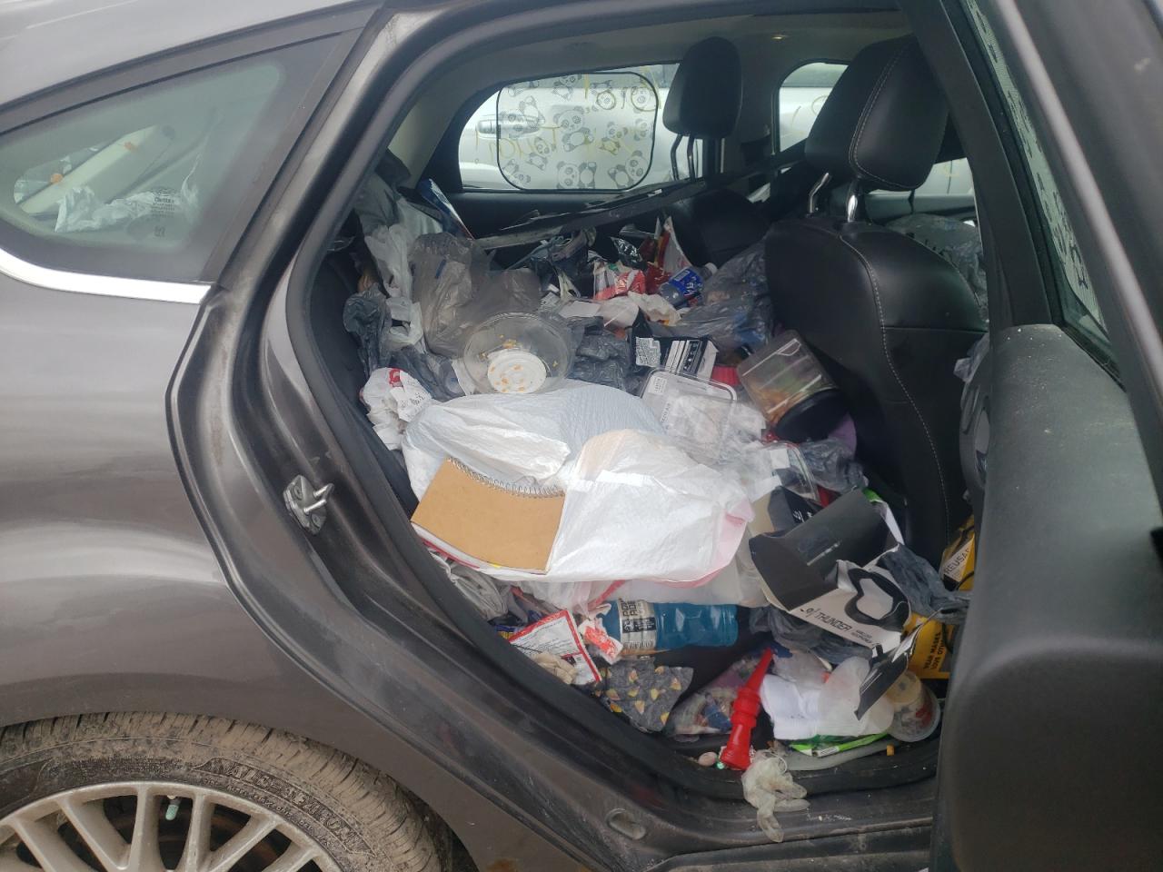 صورة رقم 6 من المزاد - 2012 FORD FOCUS SEL مع VIN 1FAHP3M21CL284209