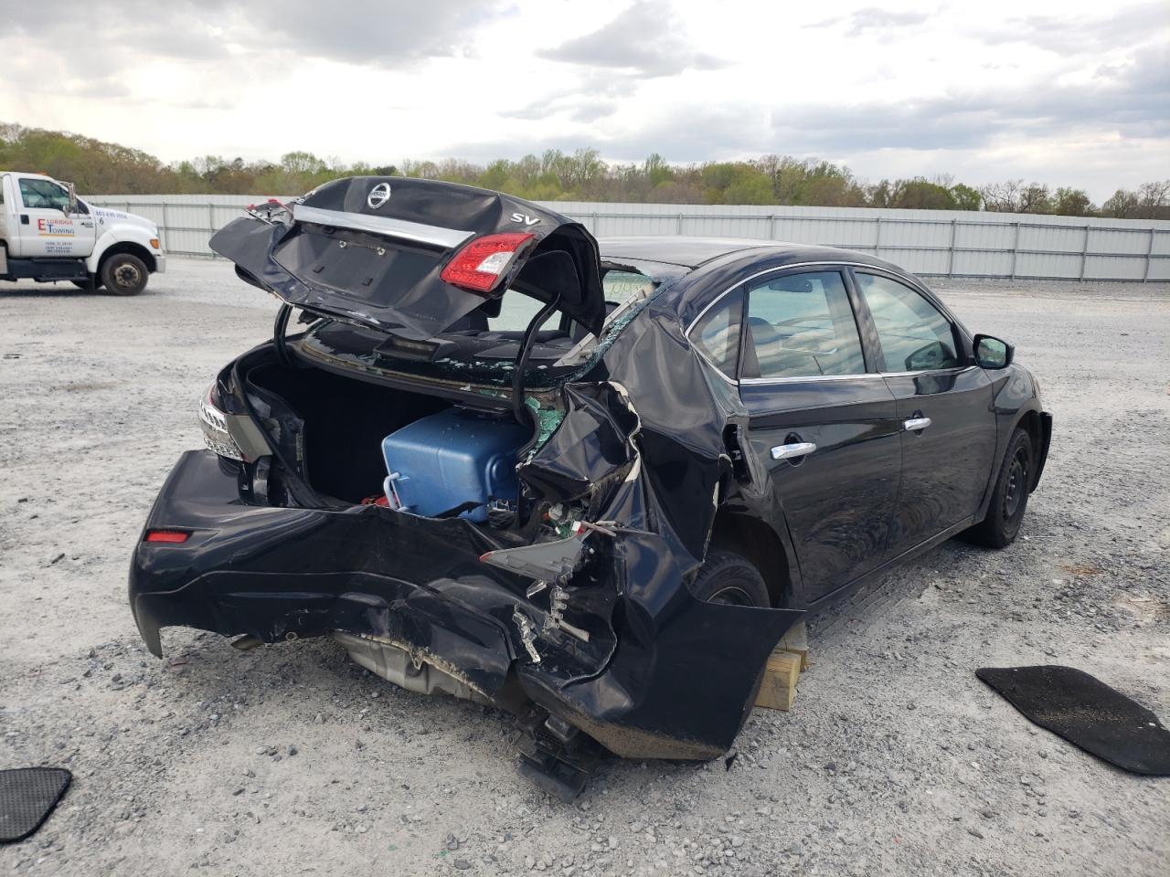 Zdjęcie 4 z aukcji – 2015 NISSAN SENTRA S z VIN 3N1AB7AP1FL690083