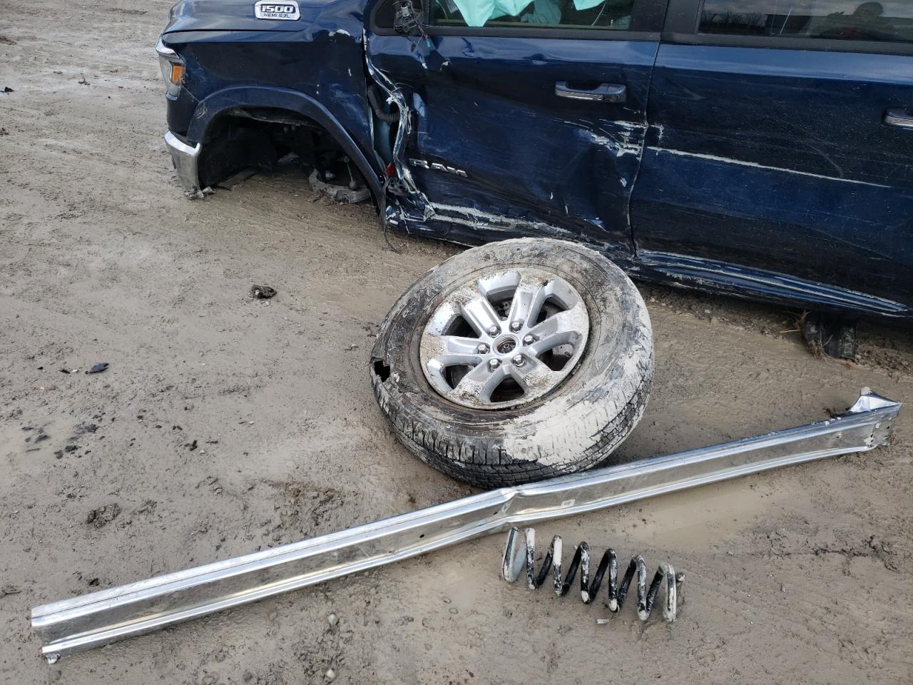 Photo 9 from auction – 2021 RAM 1500 LARAM with VIN 1C6SRFJT2MN549564