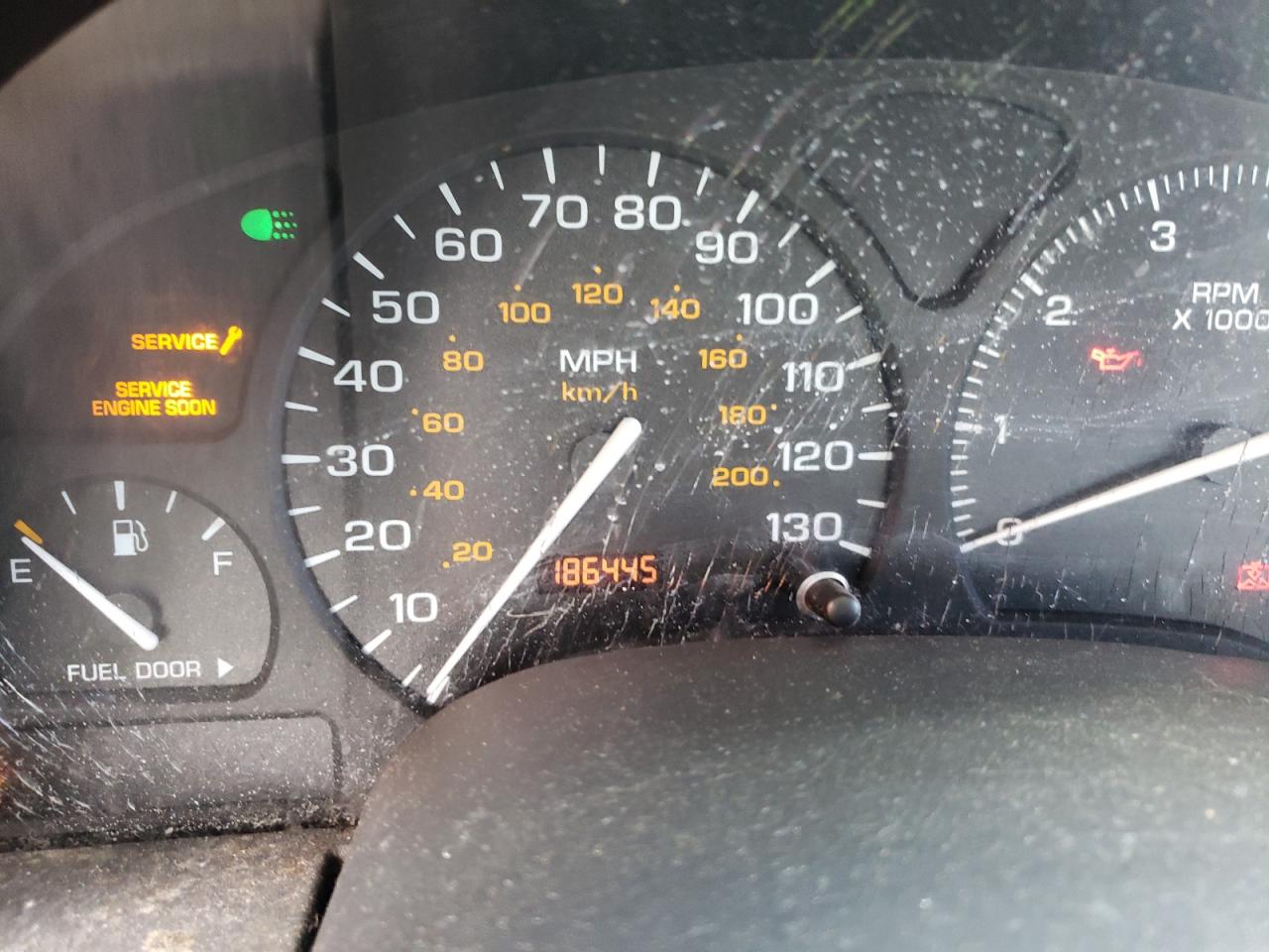 Photo 8 from auction – 2003 SATURN VUE with VIN 5GZCZ63B63S816091