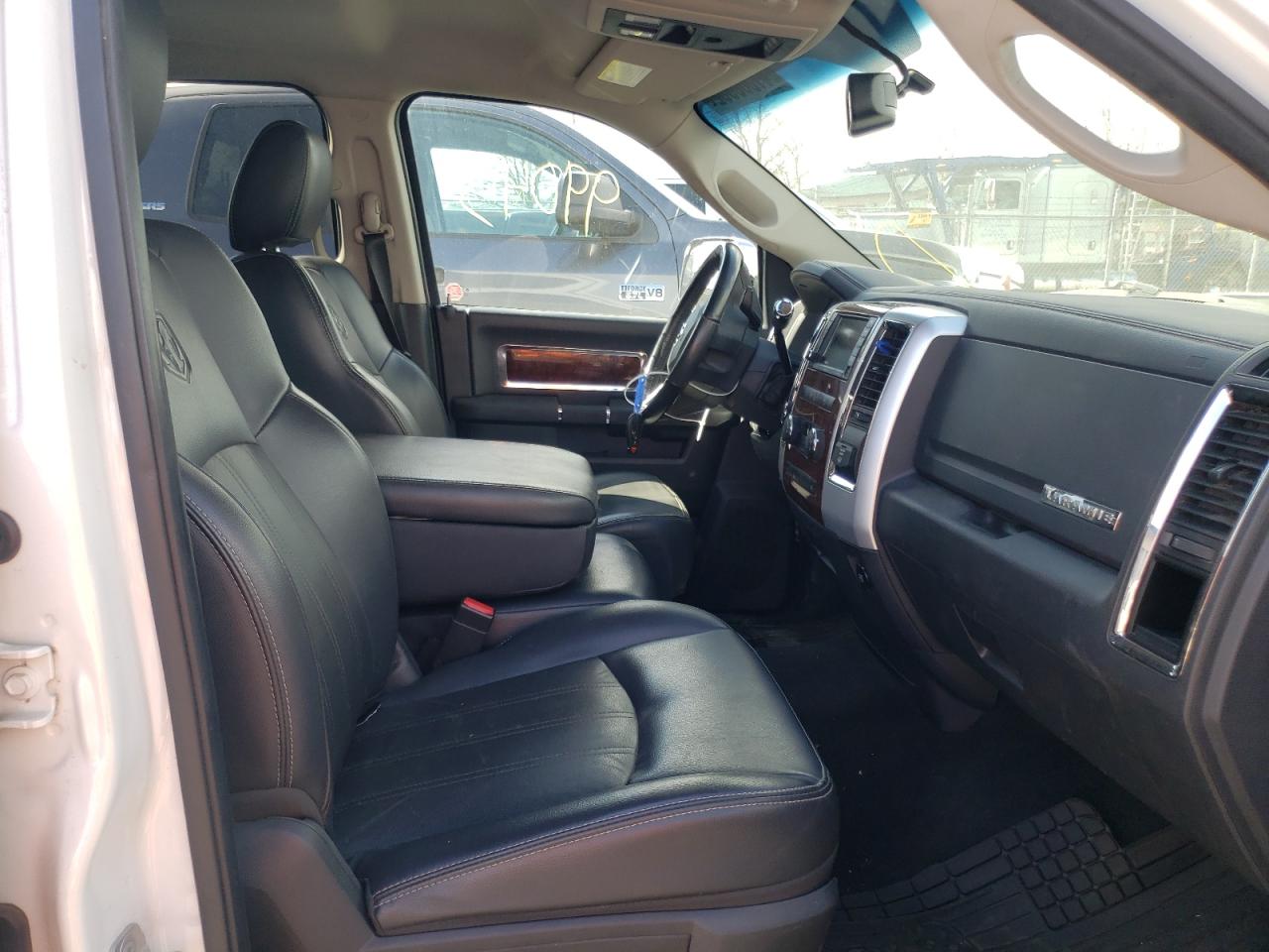 Photo 5 from auction – 2010 DODGE RAM 1500 with VIN 1D7RV1CT2AS167315