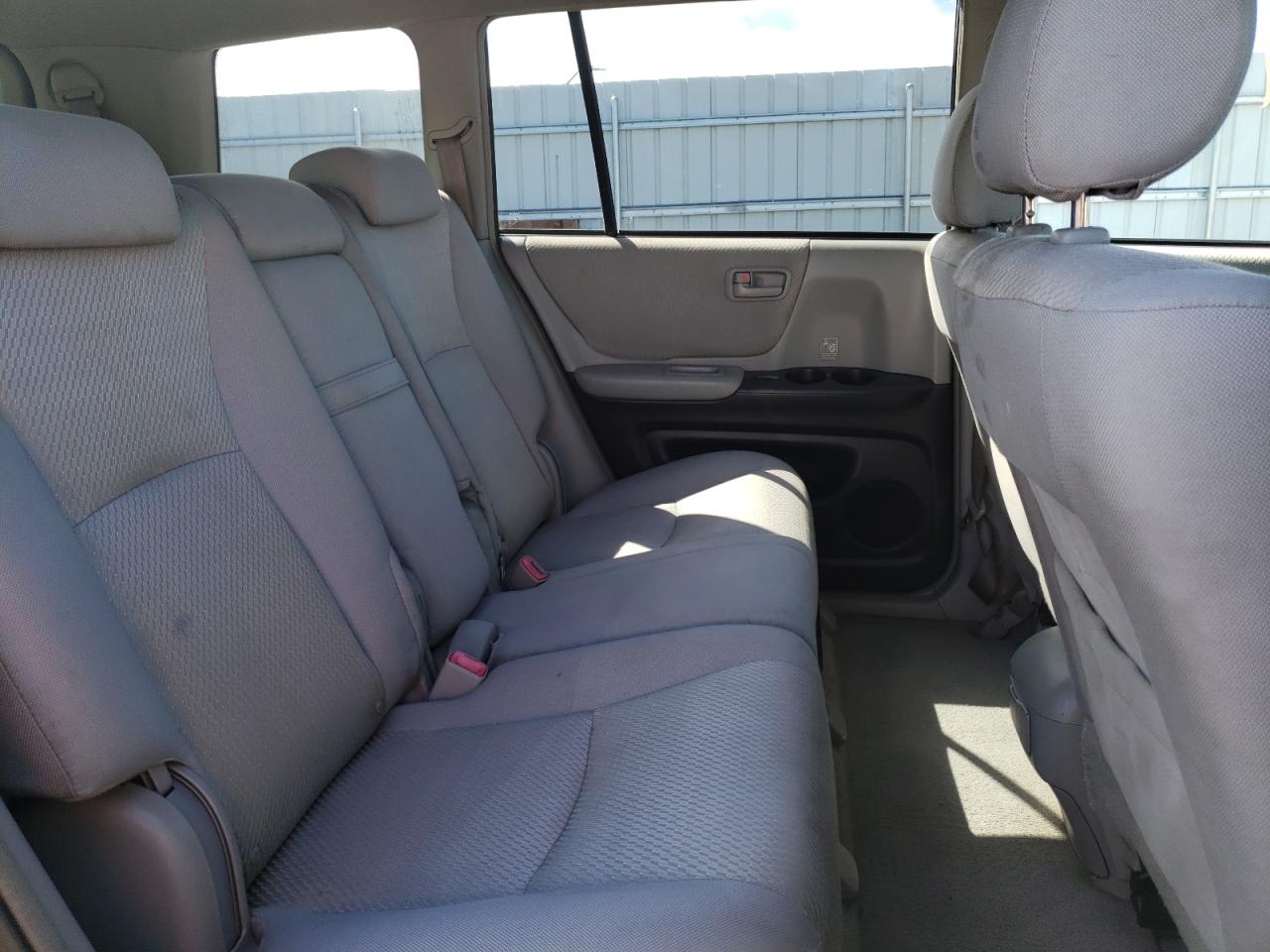 Photo 6 from auction – 2006 TOYOTA HIGHLANDER with VIN JTEDP21AX60108386