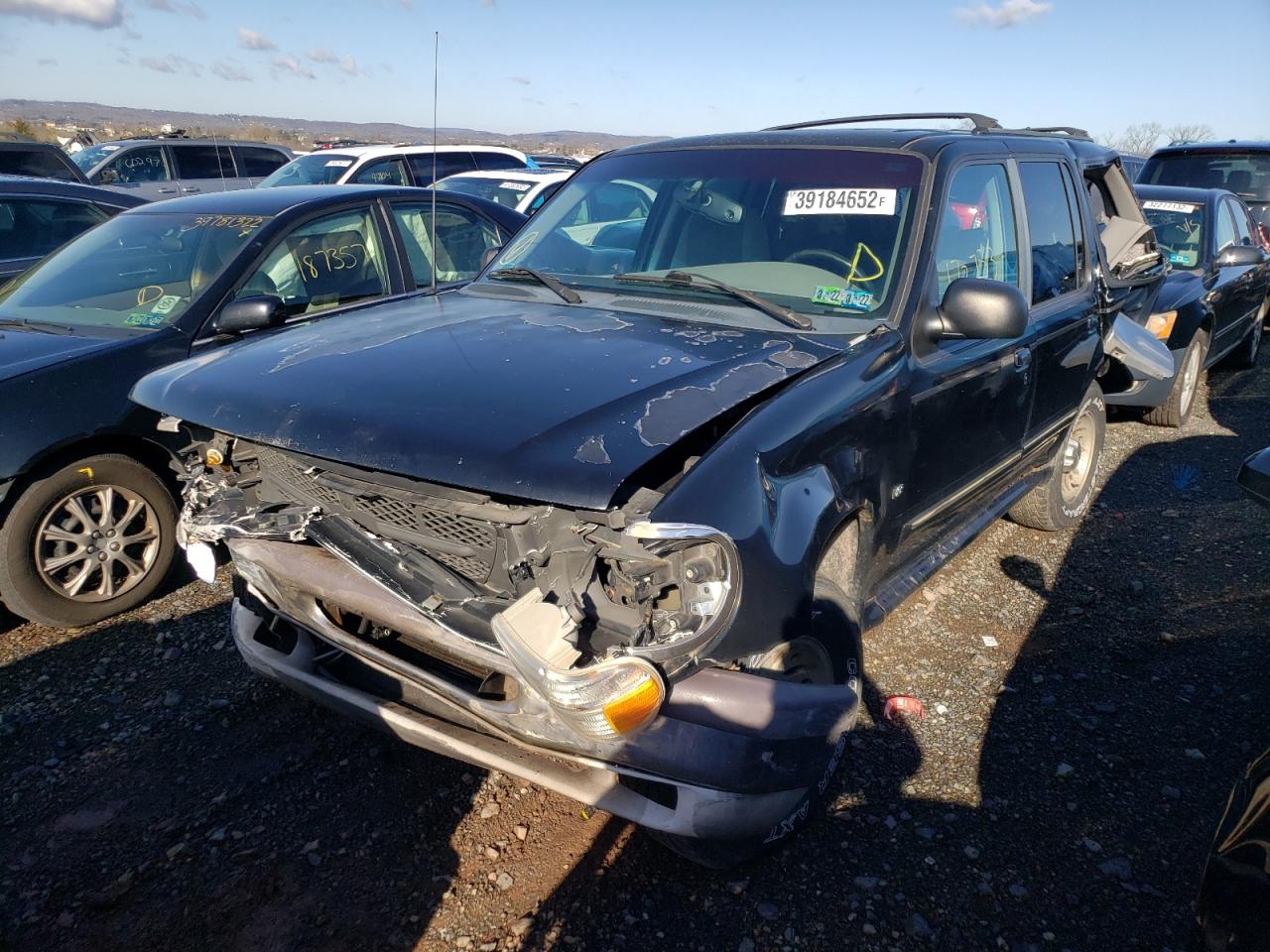 Photo 2 from auction – 1998 FORD EXPLORER with VIN 1FMZU35PXWUB28620