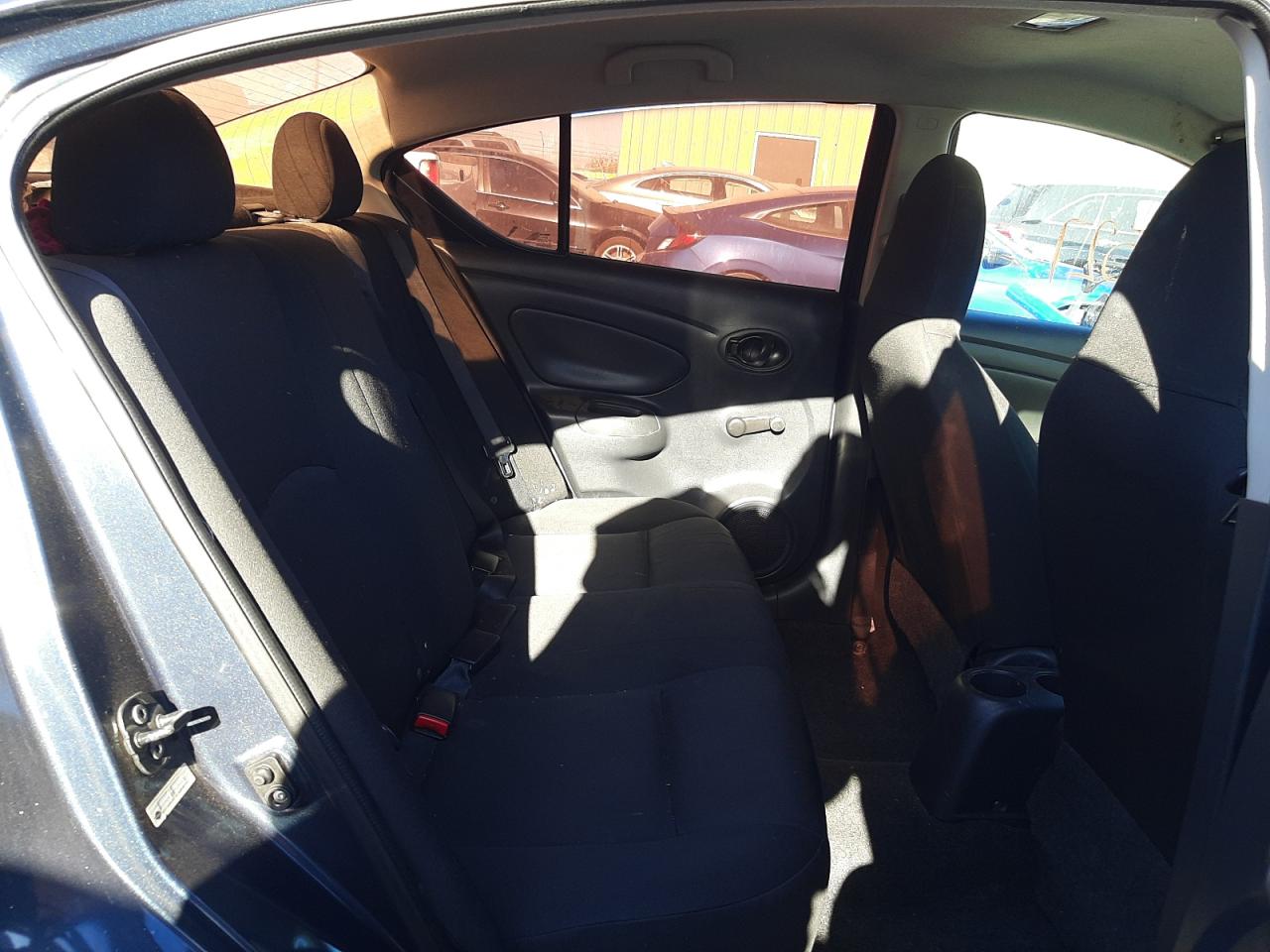 Photo 6 from auction – 2015 NISSAN VERSA S with VIN 3N1CN7AP0FL906165