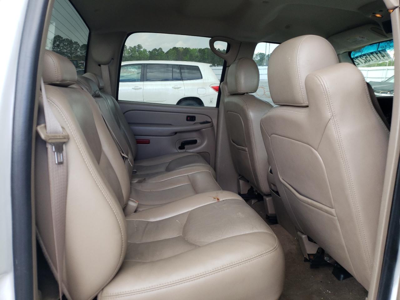 Photo 6 from auction – 2006 GMC SIERRA K25 with VIN 1GTHK23U26F270621