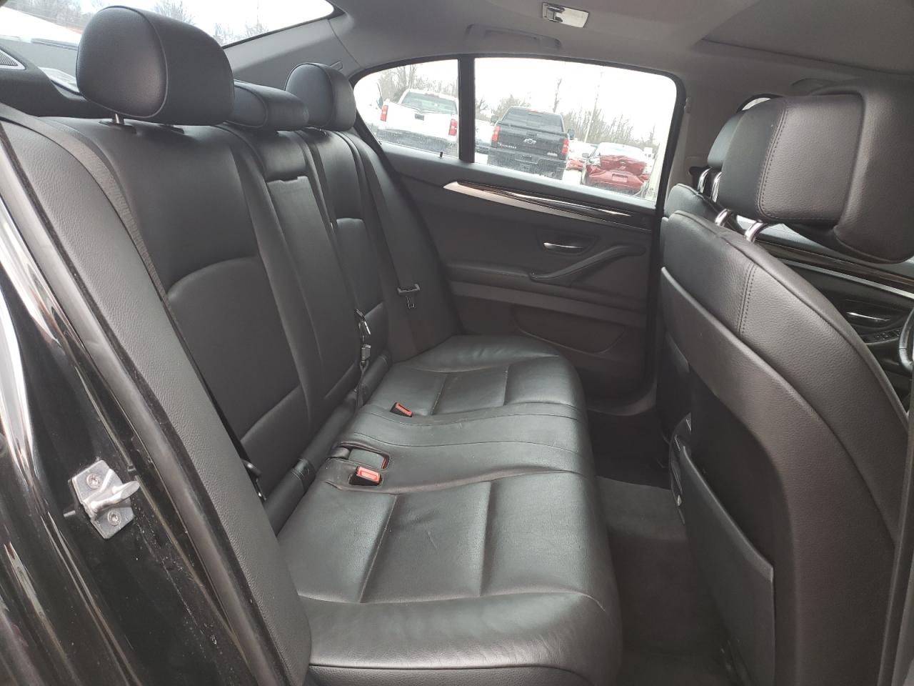 Photo 6 from auction – 2012 BMW 535 XI with VIN WBAFU7C52CDU64531