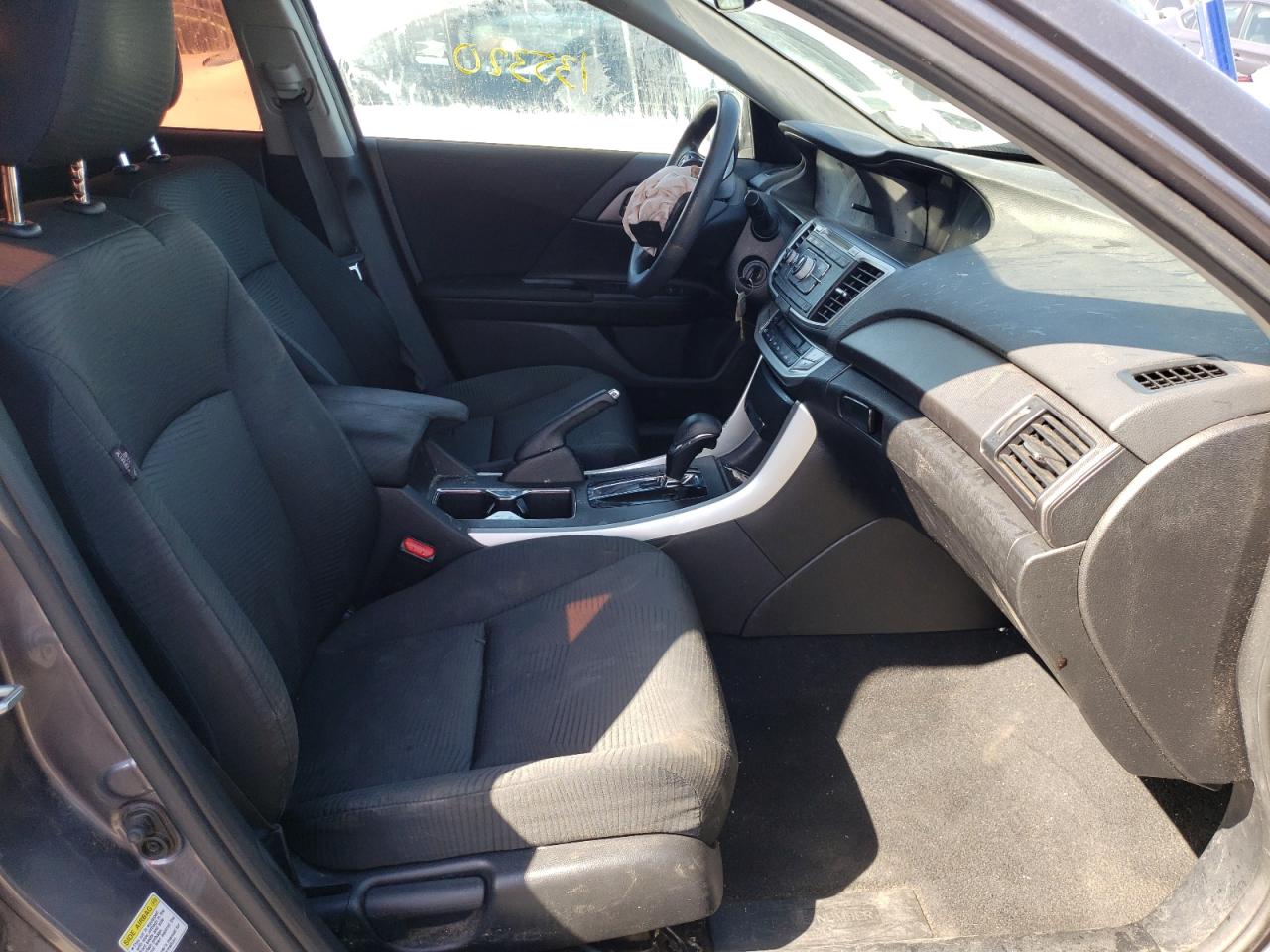 Photo 5 from auction – 2015 HONDA ACCORD LX with VIN 1HGCR2F35FA047464