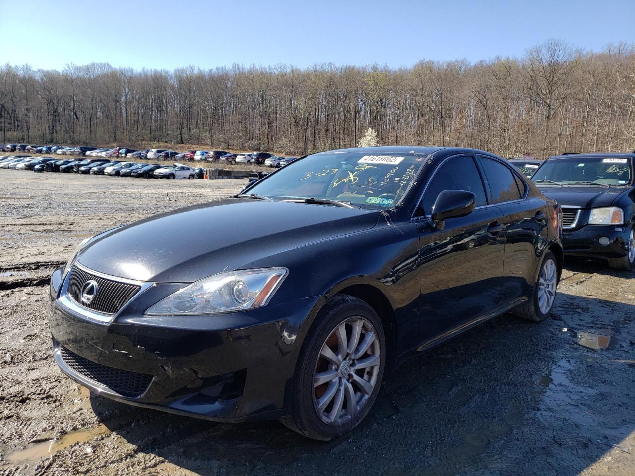 Photo 2 from auction – 2007 LEXUS IS 250 with VIN JTHCK262372017495