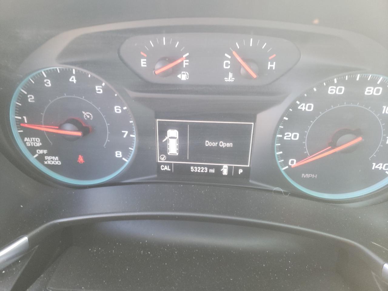 Photo 8 from auction – 2018 CHEVROLET EQUINOX LT with VIN 2GNAXSEV8J6351447