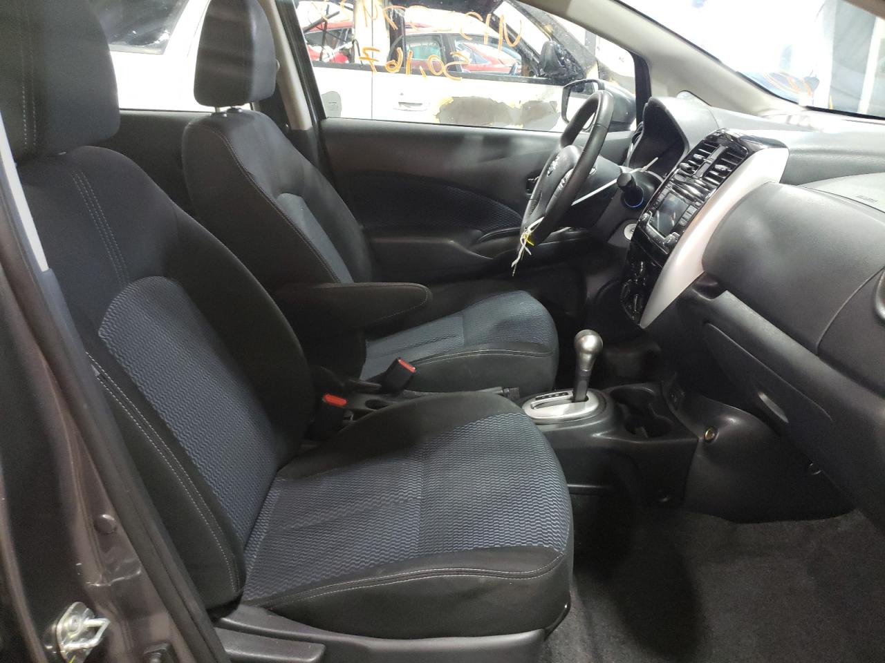 Photo 5 from auction – 2017 NISSAN VERSA NOTE with VIN 3N1CE2CP3HL374722