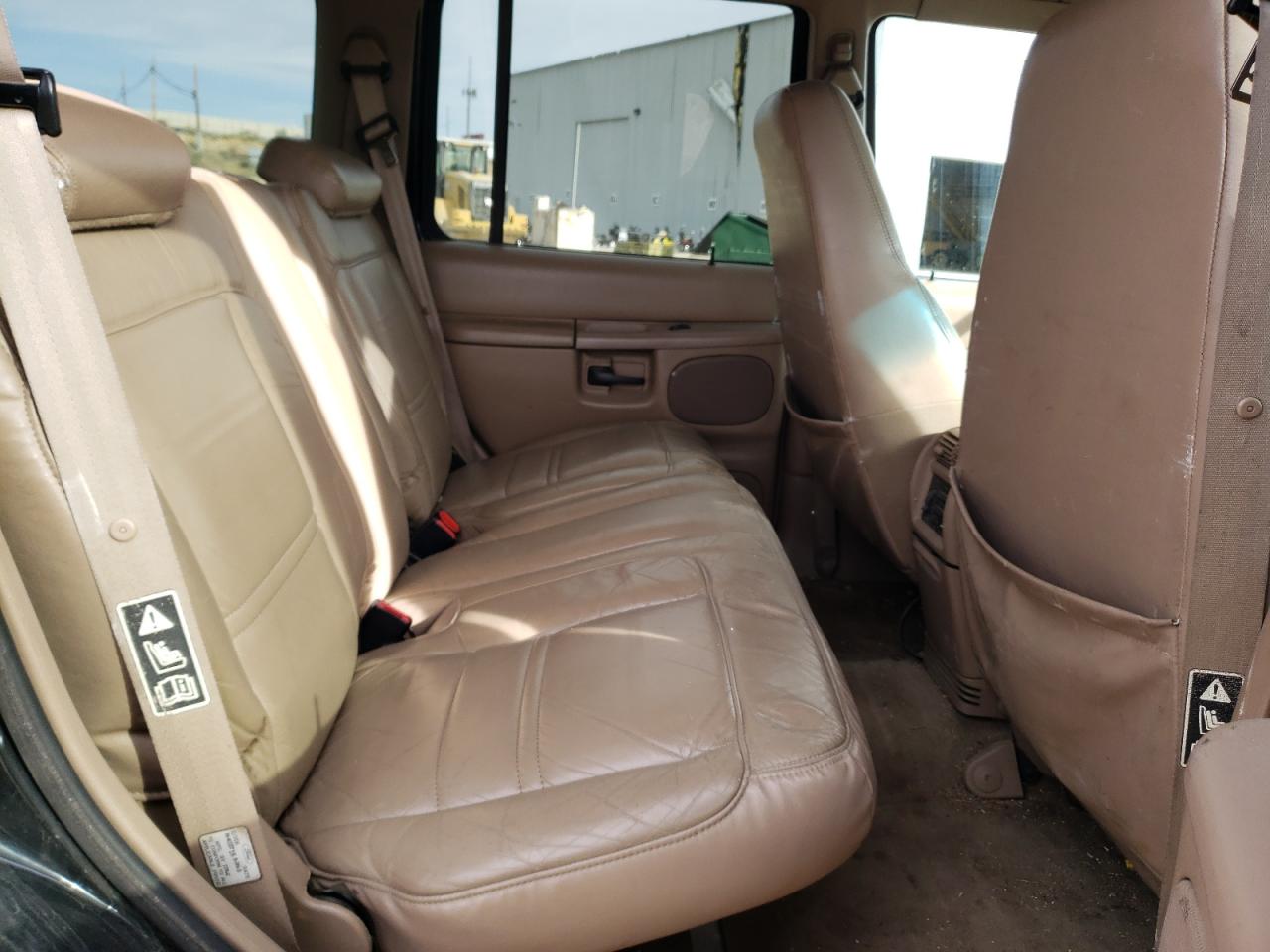 Photo 6 from auction – 1999 MERCURY MOUNTAINEE with VIN 4M2ZU55P9XUJ38700