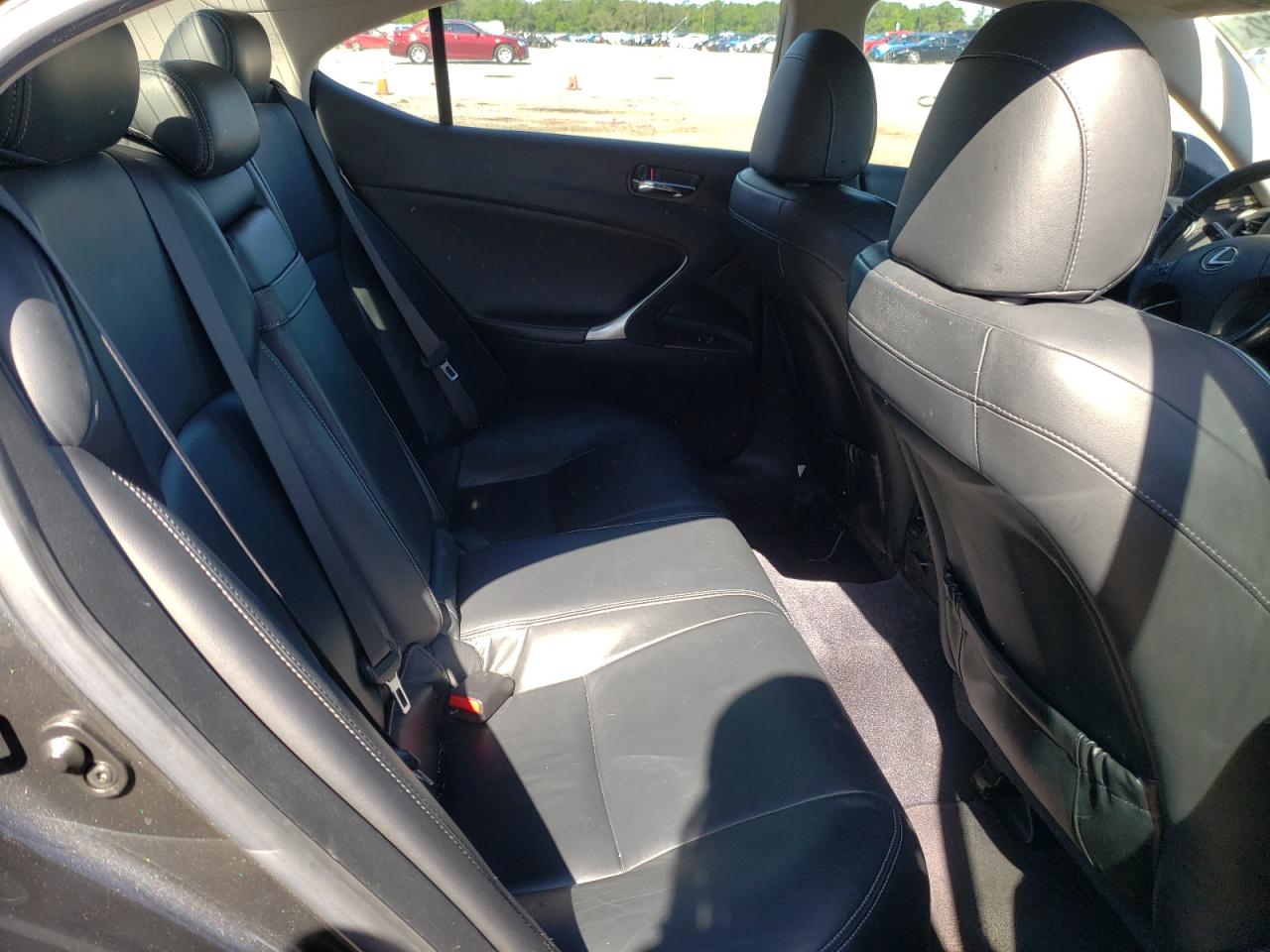 Photo 6 from auction – 2009 LEXUS IS 250 with VIN JTHBK262892093602