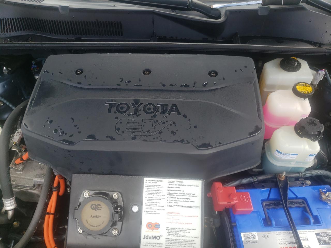 صورة رقم 7 من المزاد - 2014 TOYOTA RAV4 EV مع VIN 2T3YL4DV3EW002805