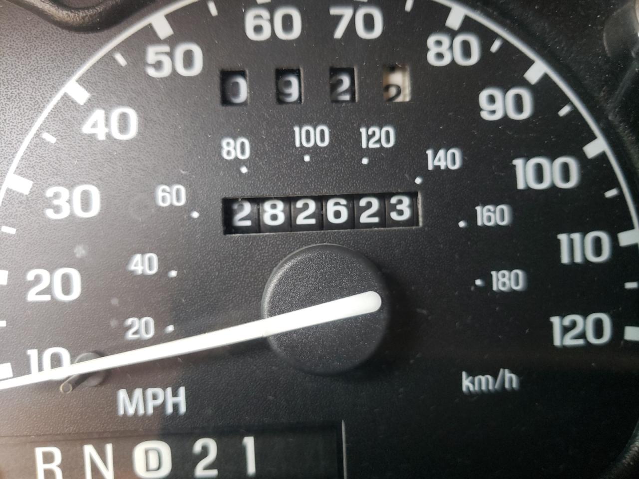 Photo 8 from auction – 2000 FORD EXPLORER X with VIN 1FMDU62X3YUB28204