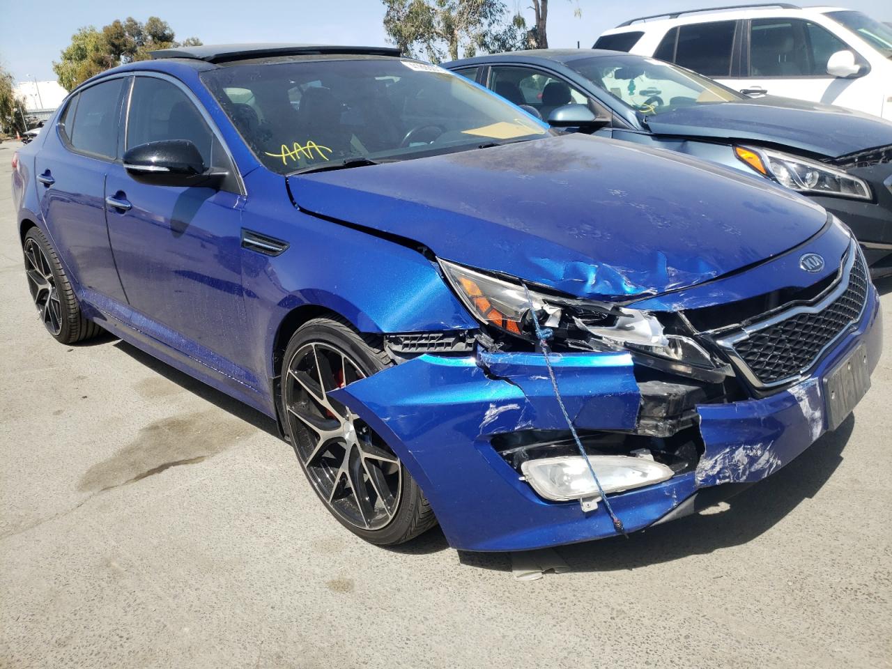 KIA OPTIMA SX 2012 with VIN 5XXGR4A66CG019752 - Photo from auction