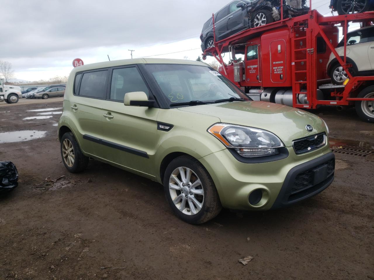 KIA SOUL 2013 with VIN KNDJT2A5XD7635595 - Photo from auction
