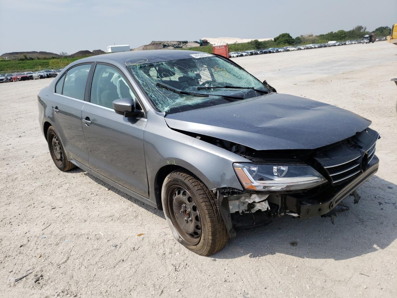 Photo 1 from auction – 2017 VOLKSWAGEN JETTA S with VIN 3VW2B7AJ3HM395901