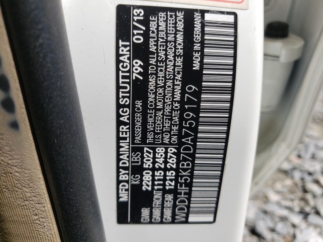 Photo 10 from auction – 2013 MERCEDES-BENZ E 350 with VIN WDDHF5KB7DA759179