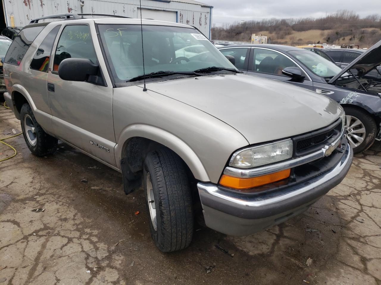 Foto 1 de la subasta – 2001 CHEVROLET BLAZER con VIN 1GNCS18W41K207395