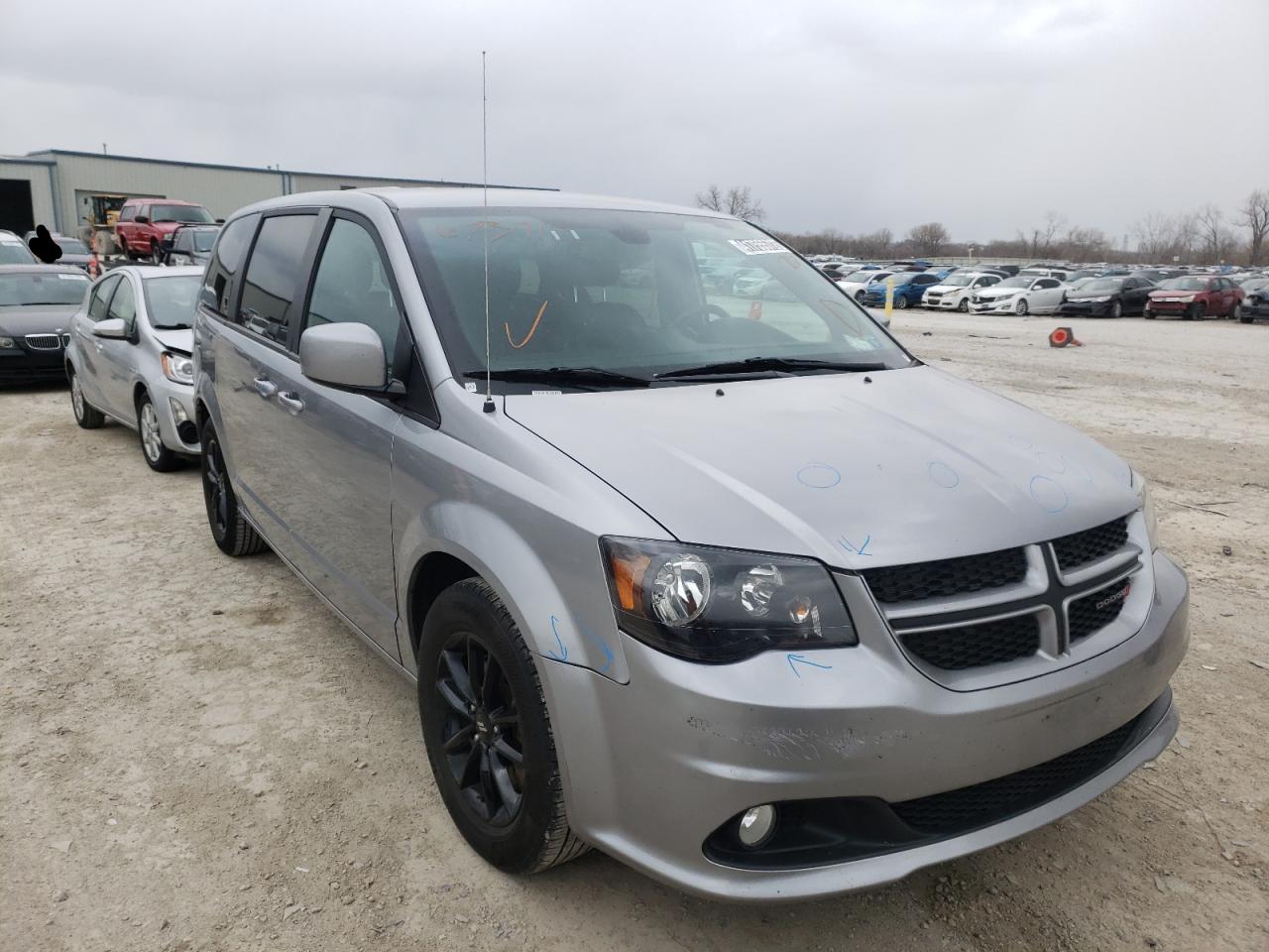 DODGE GRAND CARA 2019 with VIN 2C4RDGEG7KR673712 - Photo from auction