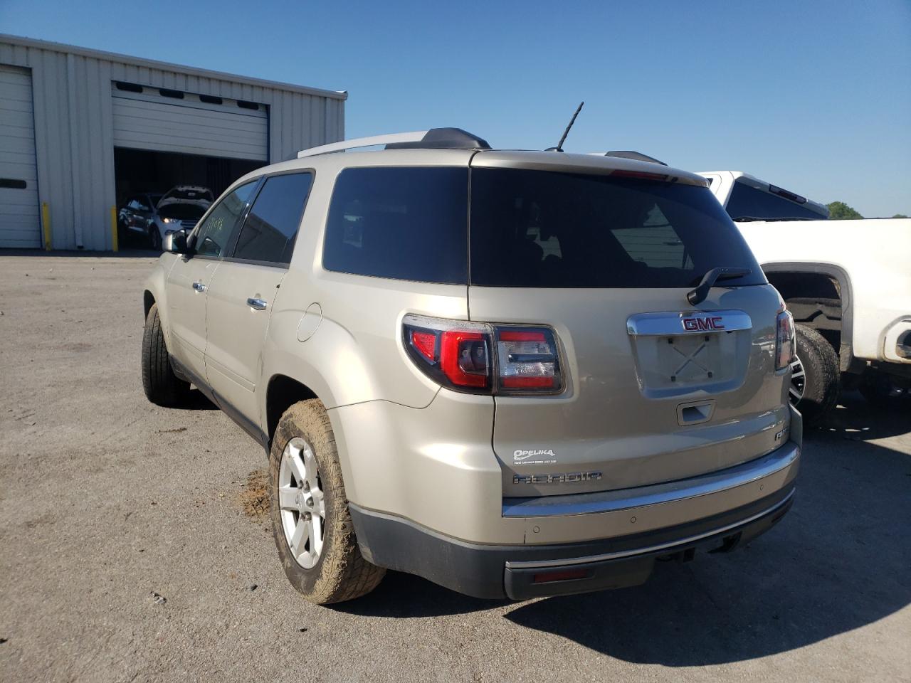 Photo 3 from auction – 2014 GMC ACADIA SLE with VIN 1GKKVPKD8EJ375188