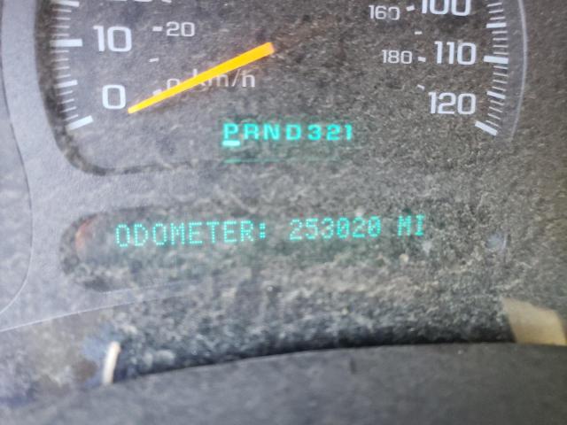 Photo 8 from auction – 2003 CHEVROLET SILVERADO with VIN 2GCEK19V431385155