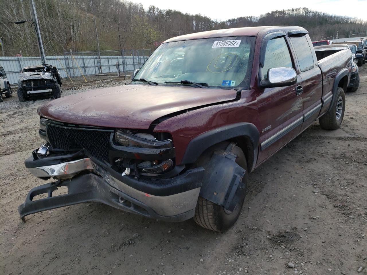 Photo 2 from auction – 2000 CHEVROLET SILVERADO with VIN 2GCEK19T7Y1154126