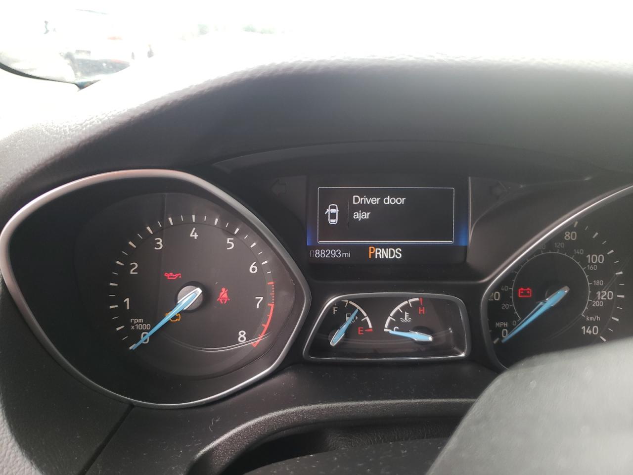 Photo 8 from auction – 2015 FORD FOCUS SE with VIN 1FADP3F2XFL355861