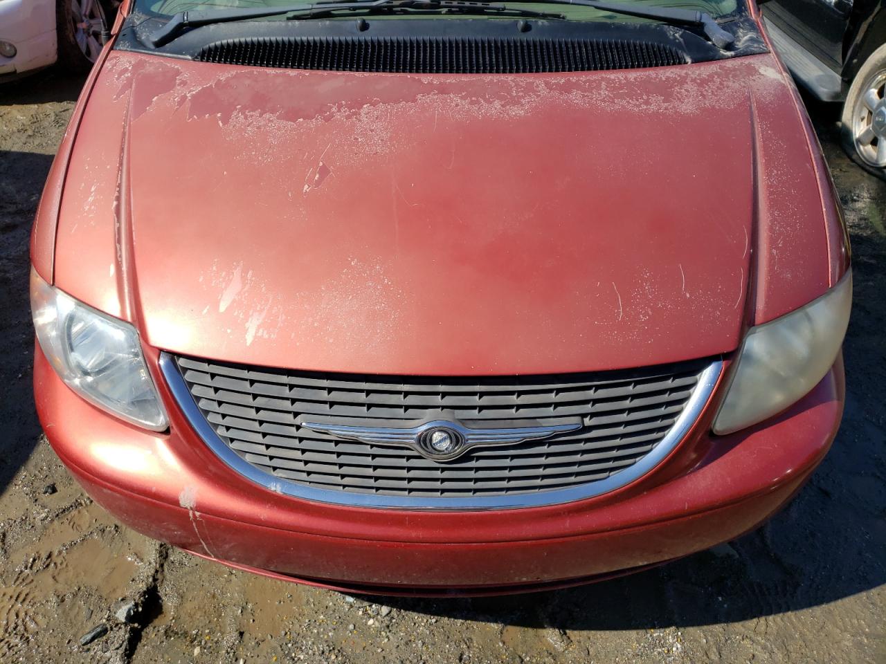 Photo 7 from auction – 2002 CHRYSLER TOWN & COU with VIN 2C8GP74L72R774356