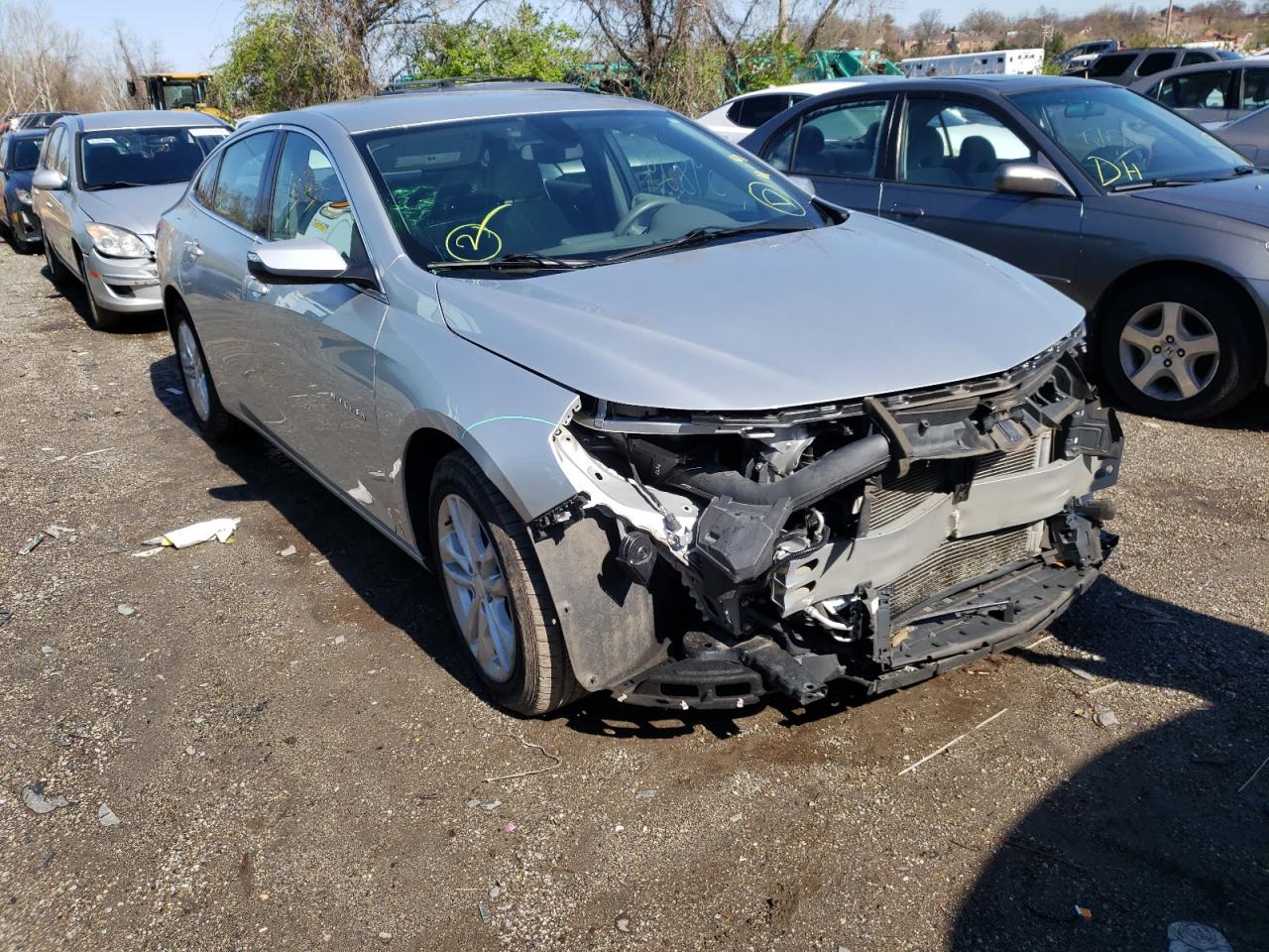 Photo 1 from auction – 2018 CHEVROLET MALIBU LT with VIN 1G1ZD5ST2JF227407