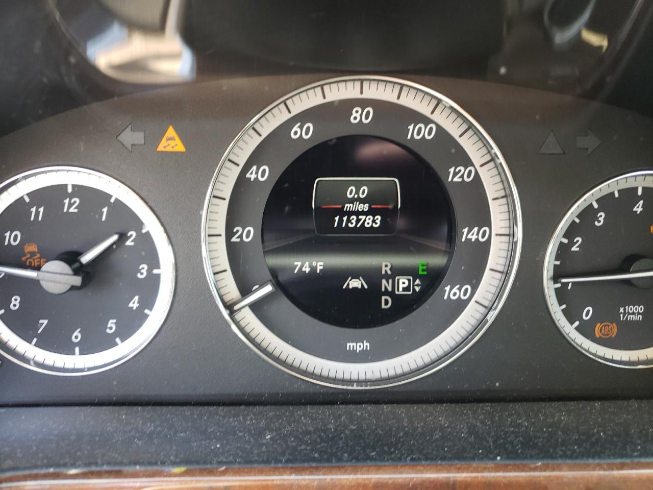Photo 8 from auction – 2013 MERCEDES-BENZ E 350 with VIN WDDHF5KB7DA759179
