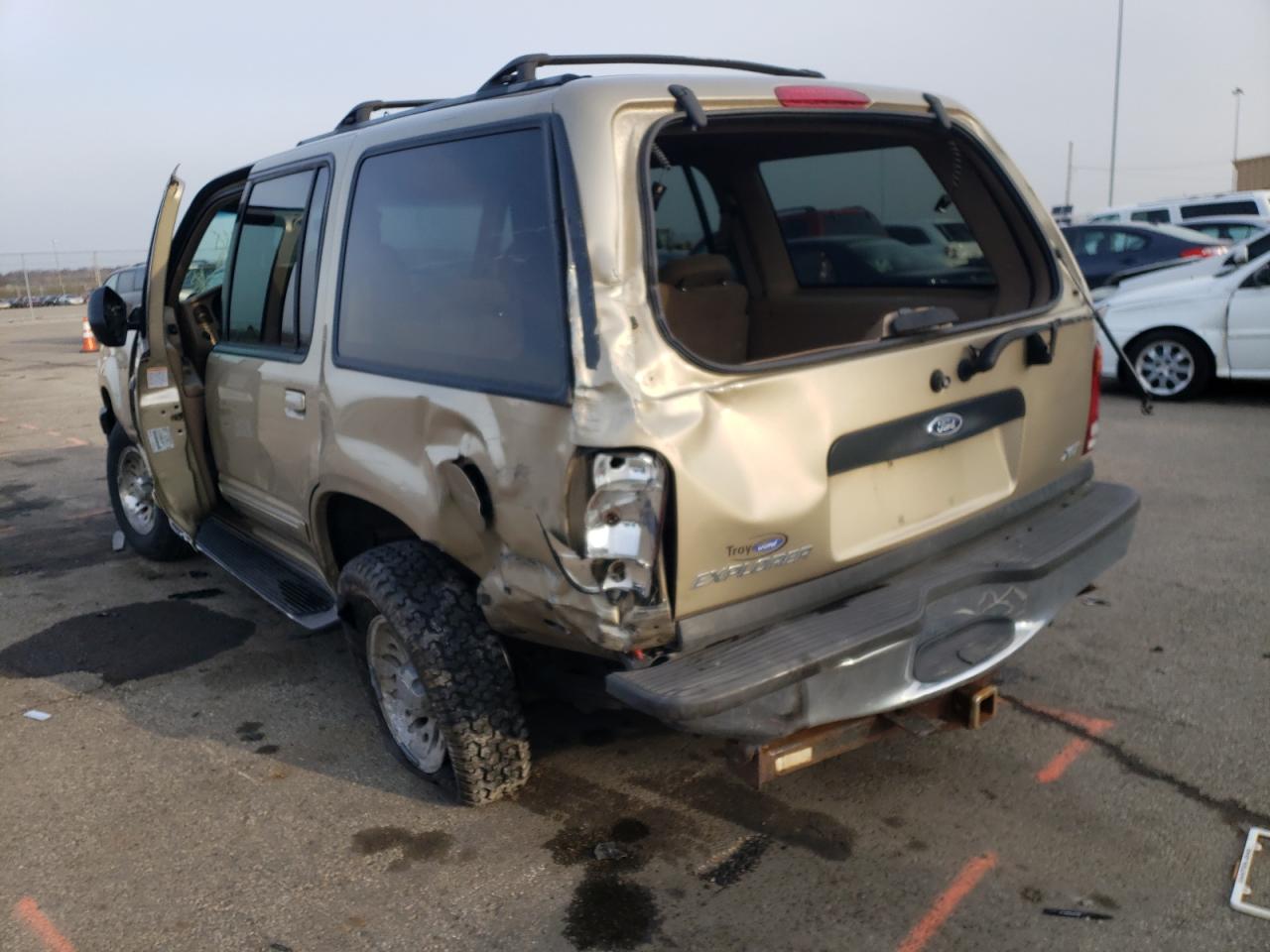 Photo 3 from auction – 2001 FORD EXPLORER X with VIN 1FMZU73E71ZA37597