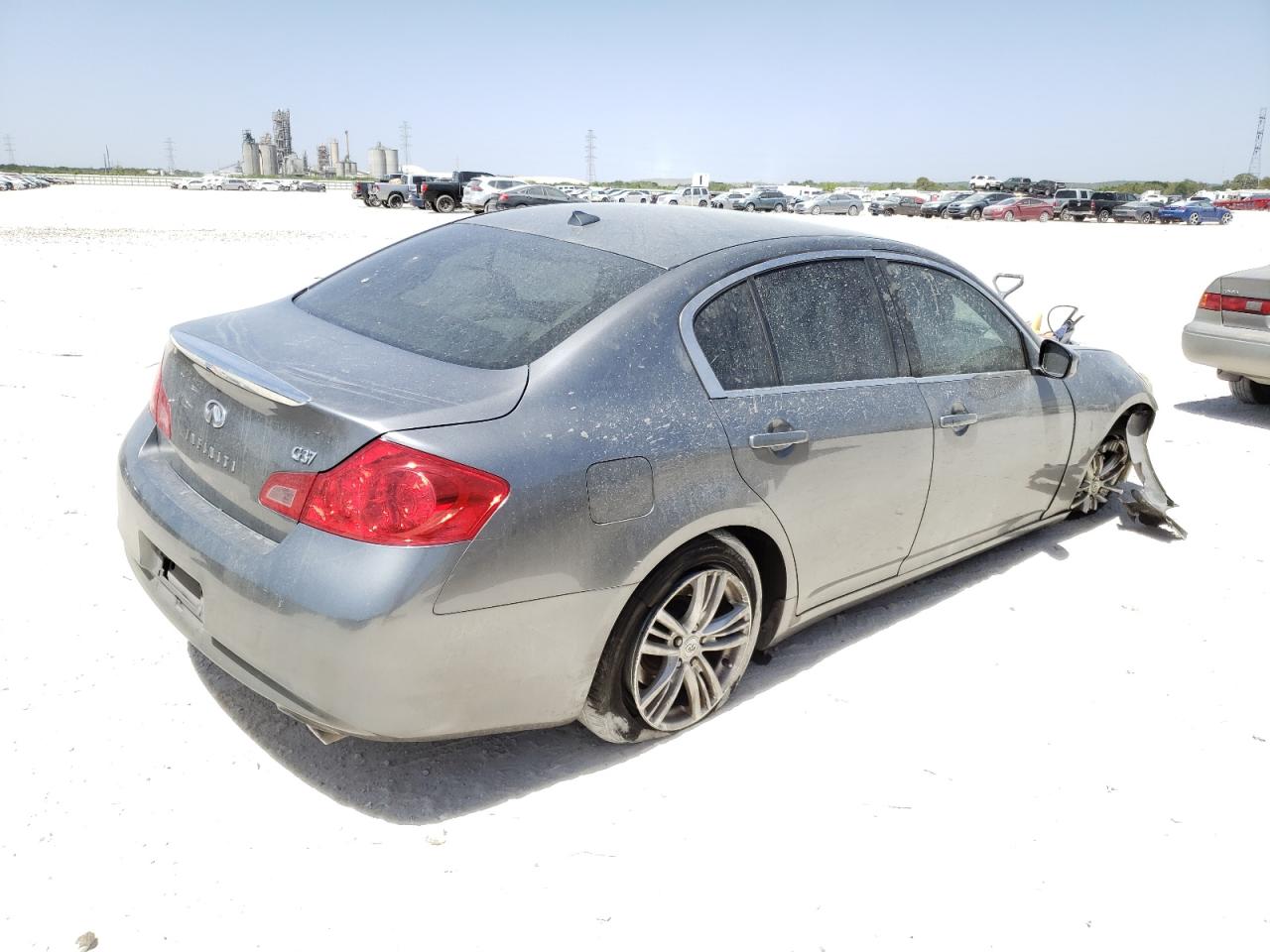 Photo 4 from auction – 2011 INFINITI G37 BASE with VIN JN1CV6AP1BM503094
