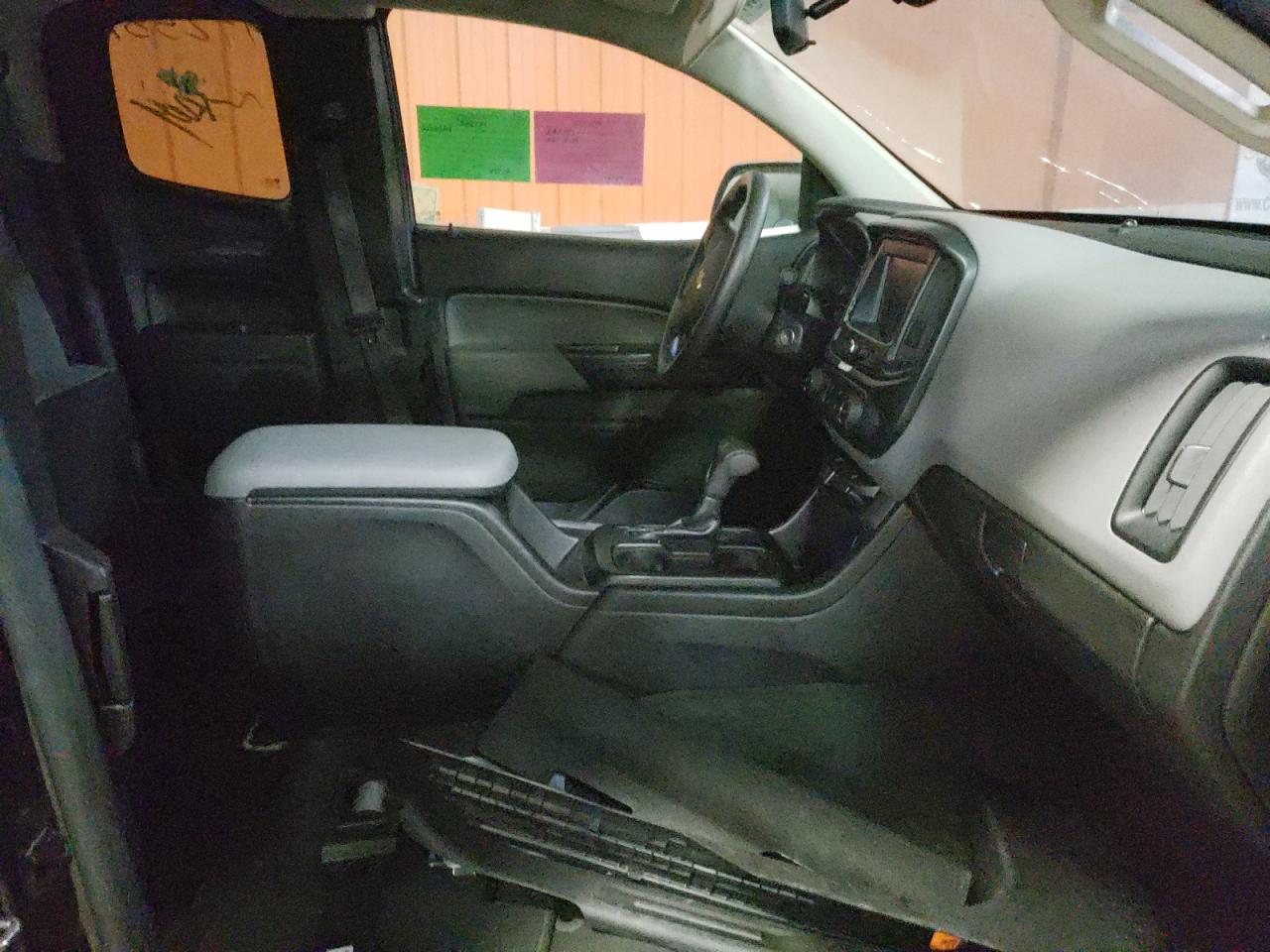 Photo 5 from auction – 2018 CHEVROLET COLORADO with VIN 1GCHTBEA4J1199542