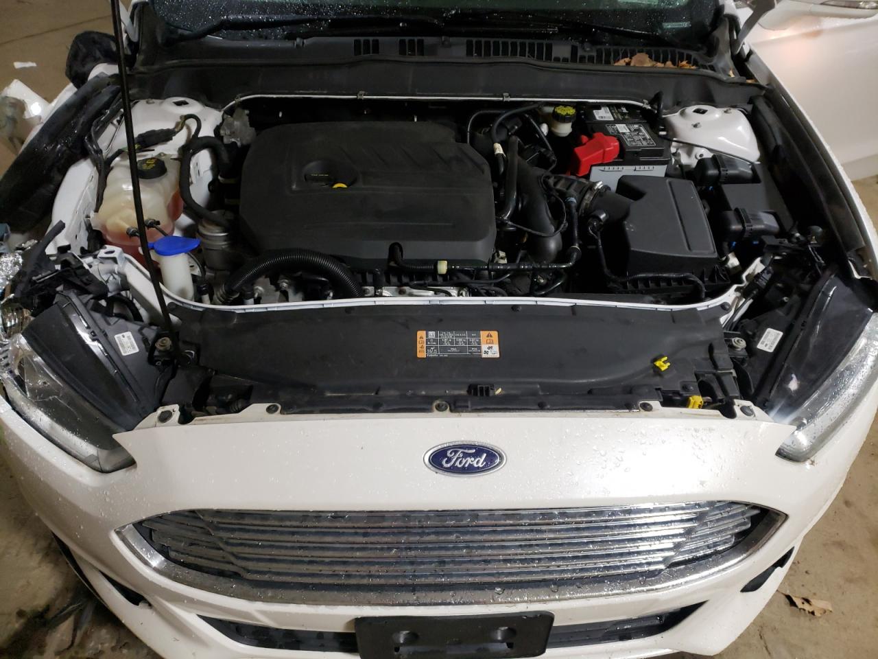 Photo 7 from auction – 2016 FORD FUSION SE with VIN 3FA6P0HD2GR362621