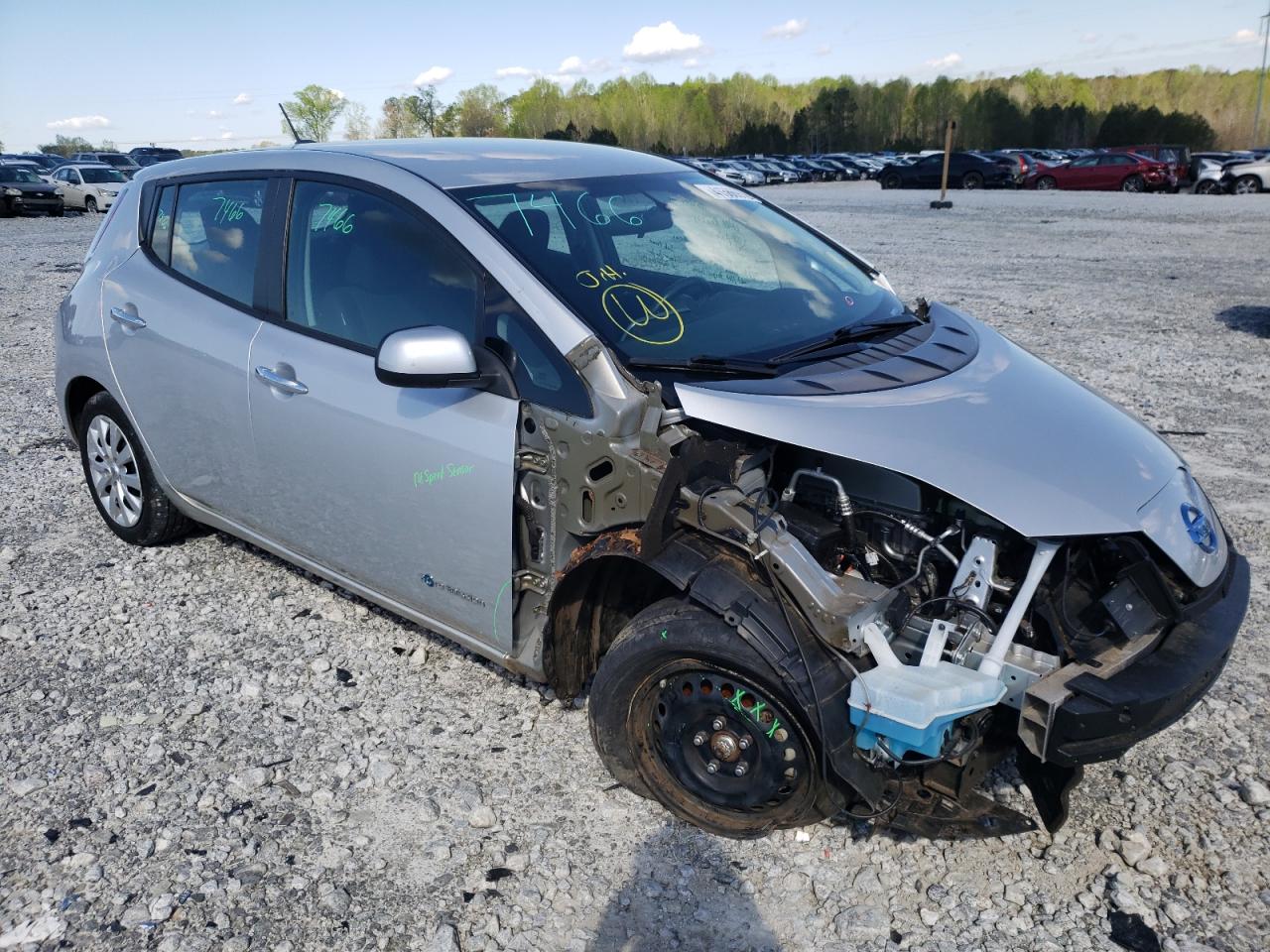 NISSAN LEAF S 2015 with VIN 1N4AZ0CP0FC319477 - Photo from auction