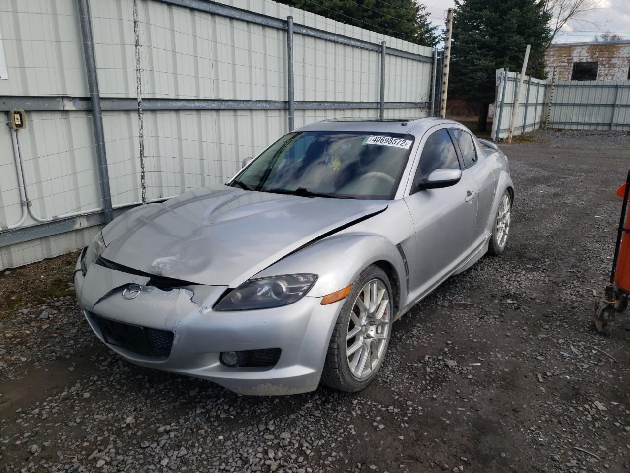 Photo 2 from auction – 2005 MAZDA RX8 with VIN JM1FE173850156845