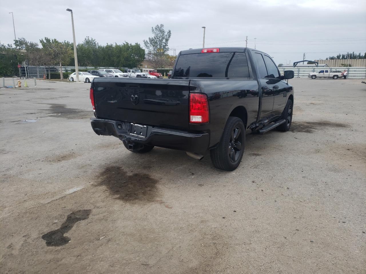 Photo 4 from auction – 2016 RAM 1500 ST with VIN 1C6RR6FG1GS382775